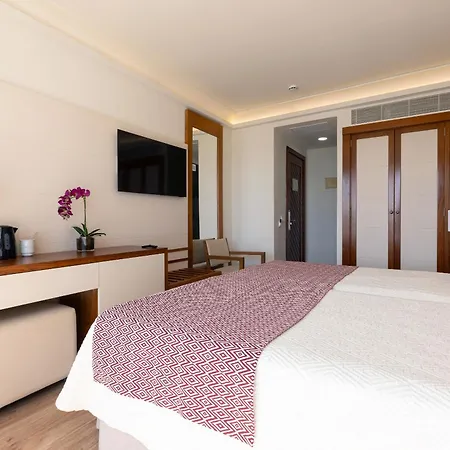 Hotel Hipotels La Geria